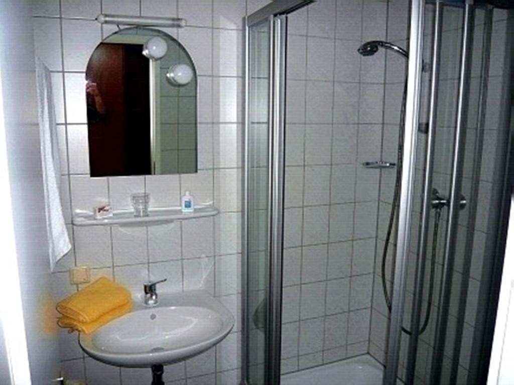 Waldgasthof Friedrichsberg Hotell Bendorf Exteriör bild